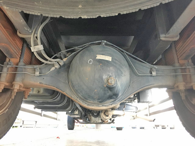 三菱ふそうファイターアルミウイング中型（4t）[写真24]