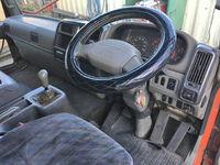 三菱ふそうファイターアルミウイング中型（4t）[写真31]