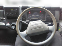 三菱ふそうキャンターユニック5段小型（2t・3t）[写真30]