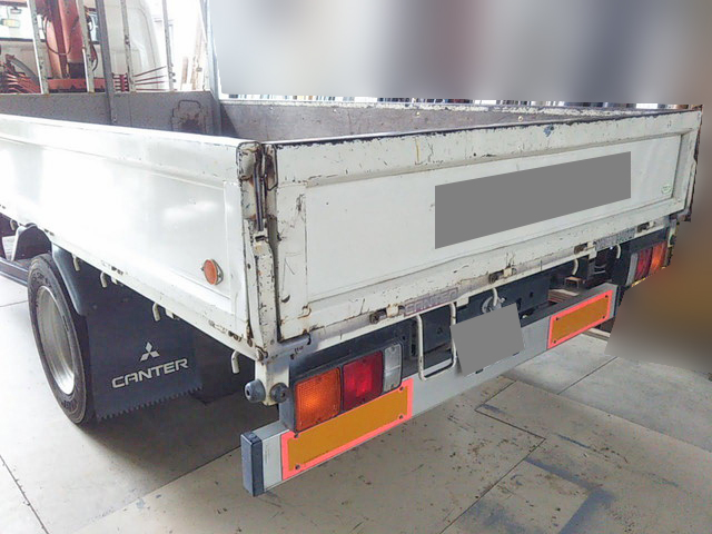 三菱ふそうキャンターユニック5段小型（2t・3t）[写真05]