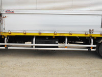 三菱ふそうファイターアルミウイング中型（4t）[写真14]