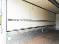 三菱ふそうファイターアルミウイング中型（4t）[写真08]