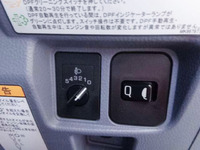 三菱ふそうキャンターダブルキャブ（Wキャブ）小型（2t・3t）[写真17]