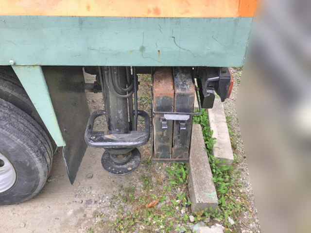 三菱ふそうキャンター高所作業車小型（2t・3t）[写真13]