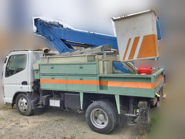 三菱ふそうキャンター高所作業車小型（2t・3t）[写真04]