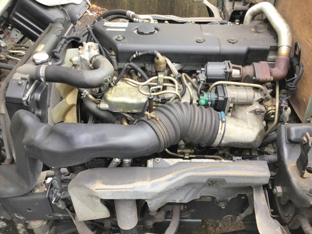 いすゞエルフ平ボディ小型（2t・3t）[写真17]