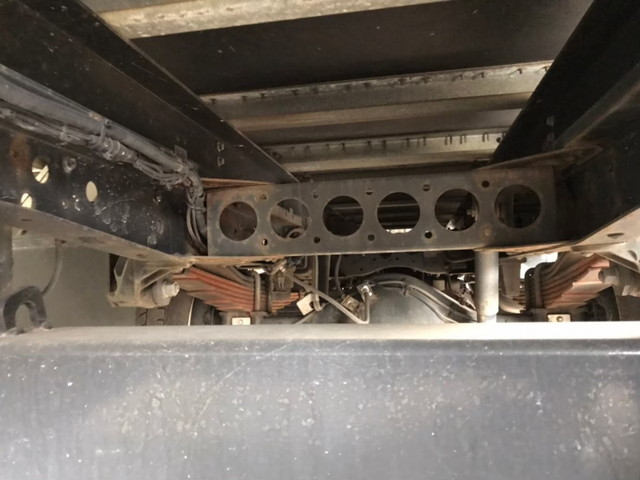 いすゞエルフアルミバン小型（2t・3t）[写真17]