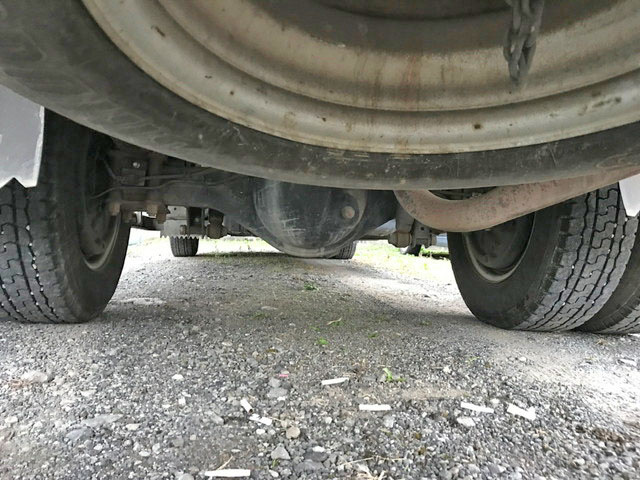 いすゞエルフ平ボディ小型（2t・3t）[写真21]