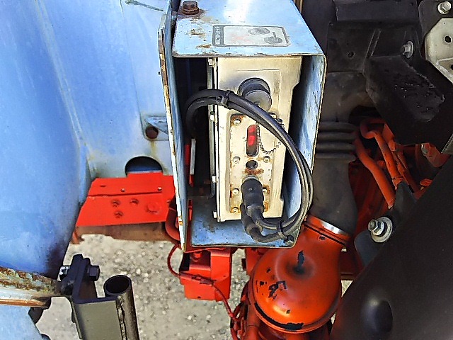 いすゞエルフクレーン4段小型（2t・3t）[写真14]