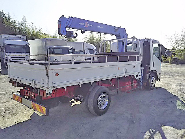 いすゞエルフクレーン4段小型（2t・3t）[写真02]