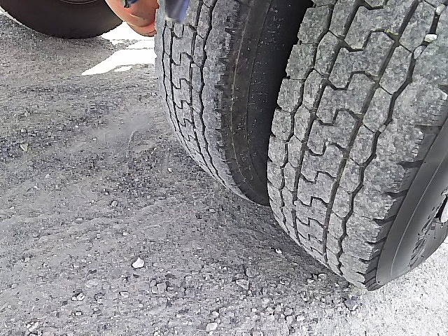 いすゞエルフクレーン4段小型（2t・3t）[写真20]