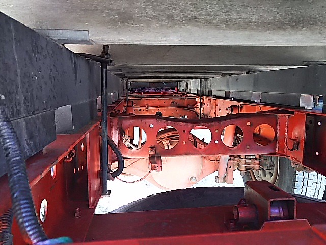 いすゞエルフクレーン4段小型（2t・3t）[写真26]