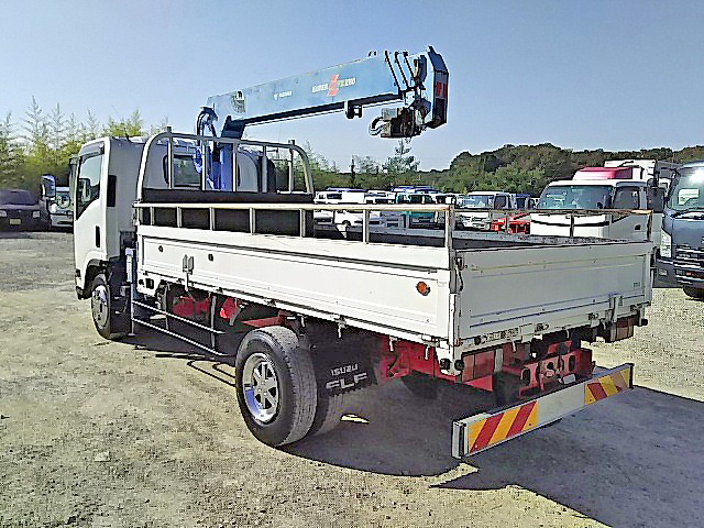 いすゞエルフクレーン4段小型（2t・3t）[写真04]