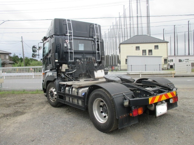 日野プロフィアトレーラーヘッド（トラクターヘッド）大型（10t）[写真13]