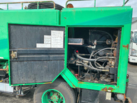 いすゞエルフ高圧洗浄車小型（2t・3t）[写真14]