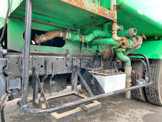 いすゞエルフ高圧洗浄車小型（2t・3t）[写真22]