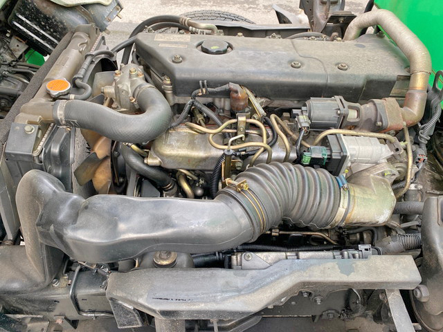 いすゞエルフ高圧洗浄車小型（2t・3t）[写真28]