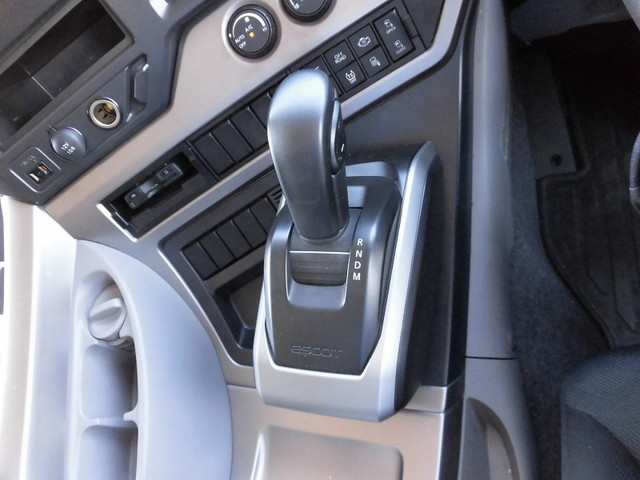 UDトラックスクオンアルミウイング大型（10t）[写真17]