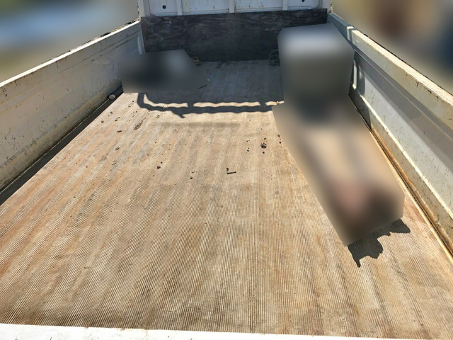 トヨタトヨエース平ボディ小型（2t・3t）[写真08]