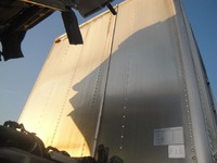 日産アトラスアルミバン小型（2t・3t）[写真32]