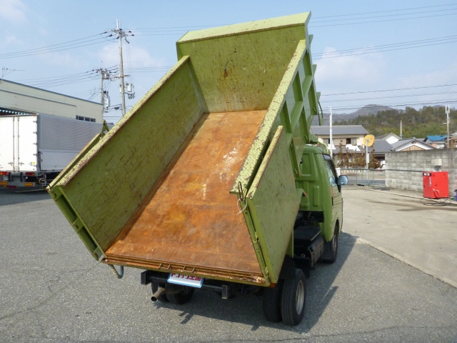 マツダボンゴ深ダンプ（土砂禁ダンプ）小型（2t・3t）[写真02]
