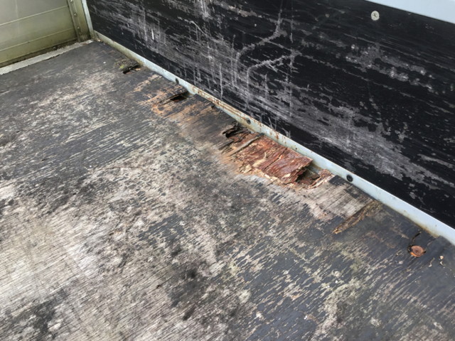 いすゞエルフアルミブロック小型（2t・3t）[写真10]