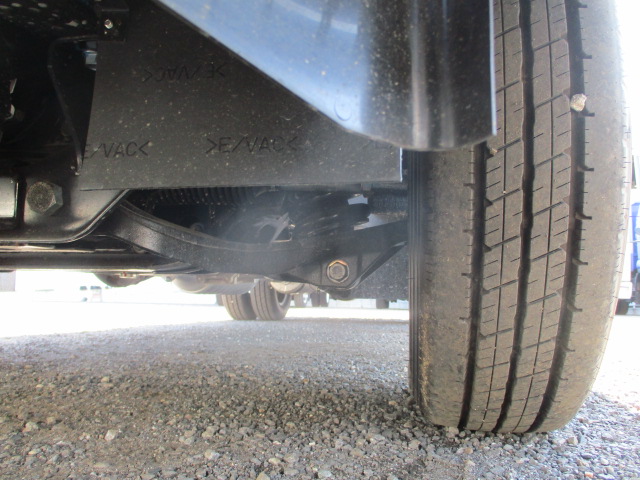 三菱ふそうキャンターアルミウイング小型（2t・3t）[写真20]