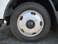 三菱ふそうキャンターアルミウイング小型（2t・3t）[写真21]