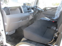 三菱ふそうキャンターアルミウイング小型（2t・3t）[写真29]