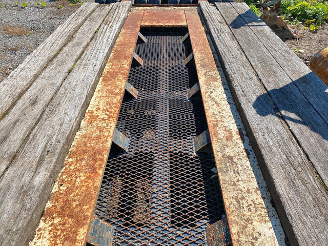 その他のメーカーその他の車種重機運搬トレーラー大型（10t）[写真05]