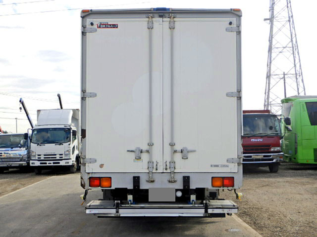 UDトラックスコンドルアルミウイング中型（4t）[写真04]