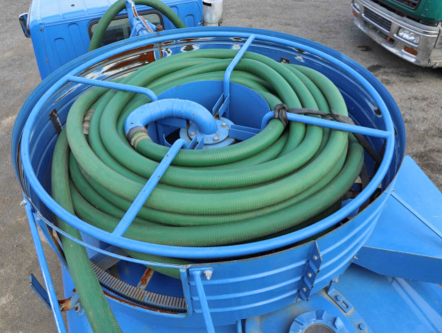 三菱ふそうキャンターバキュームカー小型（2t・3t）[写真10]