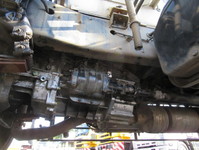 三菱ふそうスーパーグレートバルク車（粉粒体運搬車）大型（10t）[写真33]