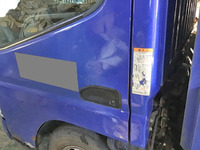 三菱ふそうキャンターダンプ小型（2t・3t）[写真08]