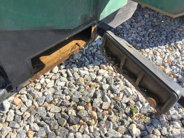 いすゞフォワードパッカー車（塵芥車）中型（4t）[写真10]