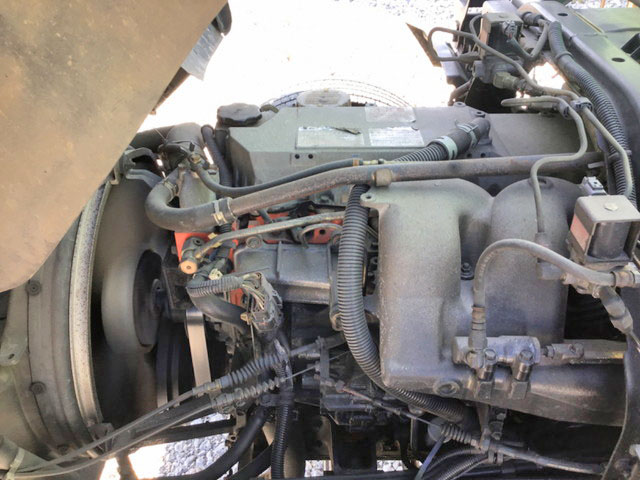 いすゞフォワードパッカー車（塵芥車）中型（4t）[写真13]