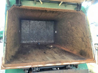 いすゞフォワードパッカー車（塵芥車）中型（4t）[写真08]