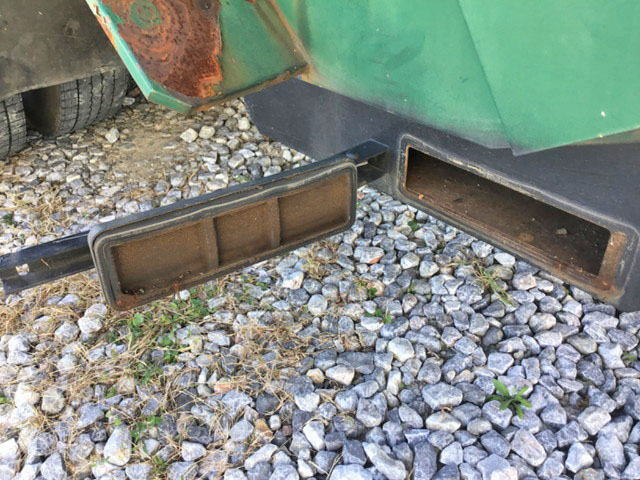 いすゞフォワードパッカー車（塵芥車）中型（4t）[写真09]