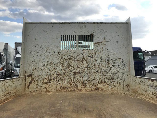 いすゞフォワードダンプ中型（4t）[写真14]