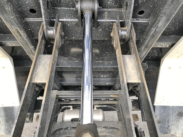 いすゞフォワードダンプ中型（4t）[写真20]