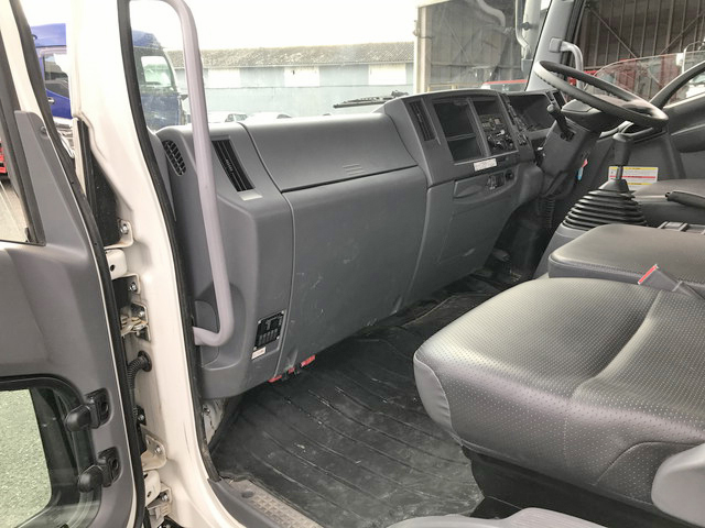 いすゞフォワードダンプ中型（4t）[写真31]