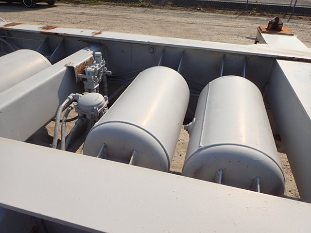 その他のメーカーその他の車種海コントレーラー大型（10t）[写真34]