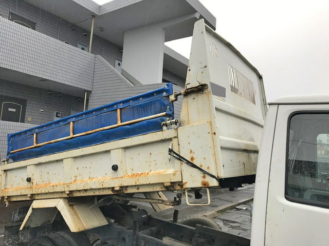 いすゞエルフダンプ小型（2t・3t）[写真02]