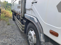 三菱ふそうファイターアルミウイング増トン（6t・8t）[写真06]