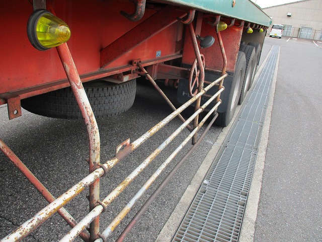 その他のメーカーその他の車種トレーラー（セミトレーラー）大型（10t）[写真24]