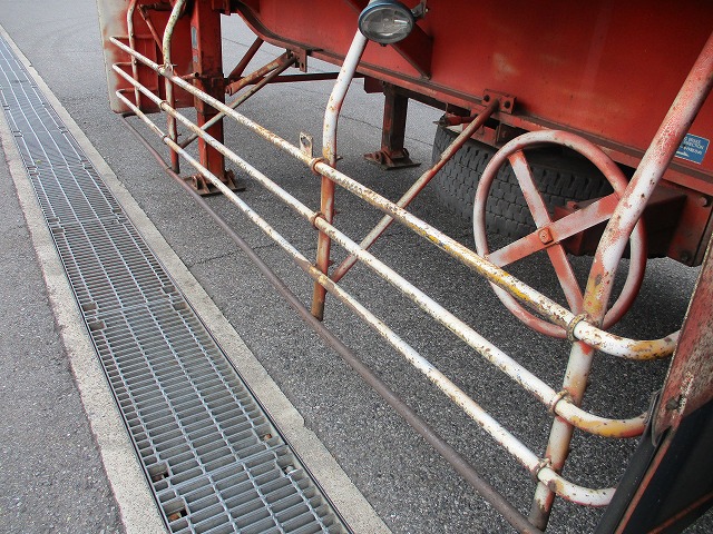 その他のメーカーその他の車種トレーラー（セミトレーラー）大型（10t）[写真30]