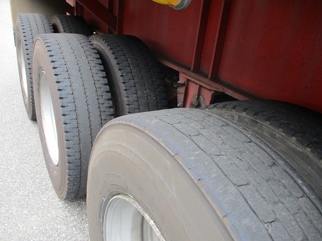 その他のメーカーその他の車種トレーラー（セミトレーラー）大型（10t）[写真32]