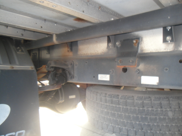 三菱ふそうファイターパネルウイング中型（4t）[写真10]