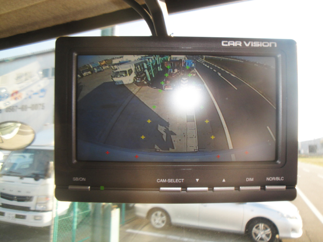 三菱ふそうファイターパネルウイング中型（4t）[写真22]