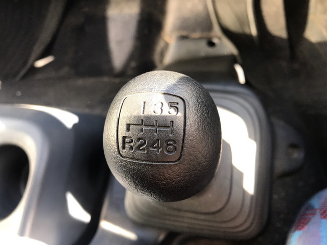 日野レンジャーアルミウイング中型（4t）[写真35]